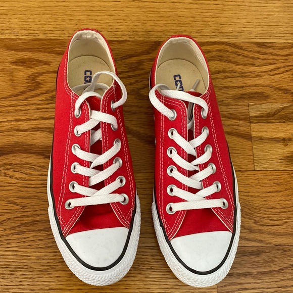 Like new Red Converse All Stars Low Top- worn once! - Picture 1 of 3